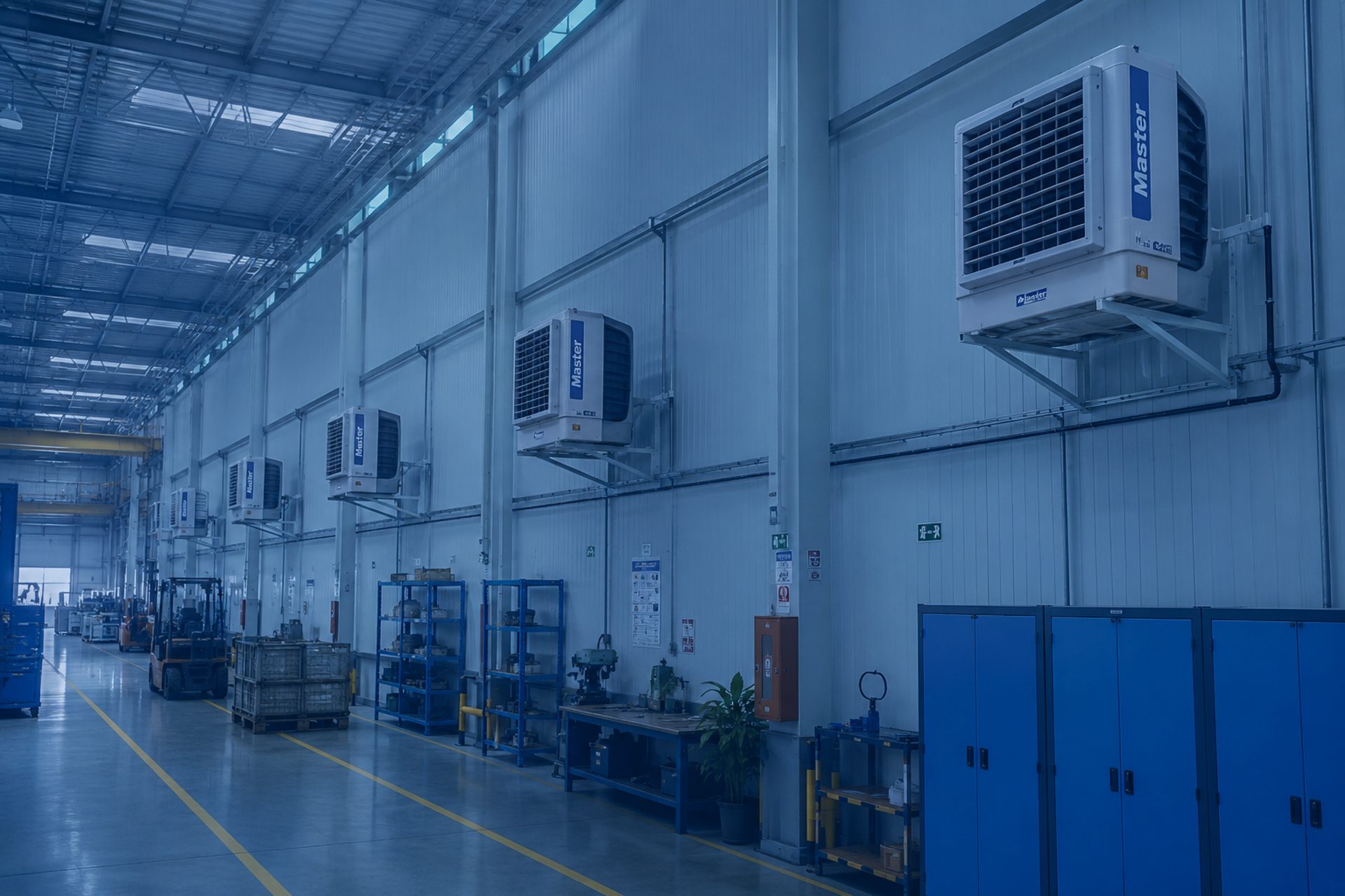 Galpão industrial climatizado com coolers Master